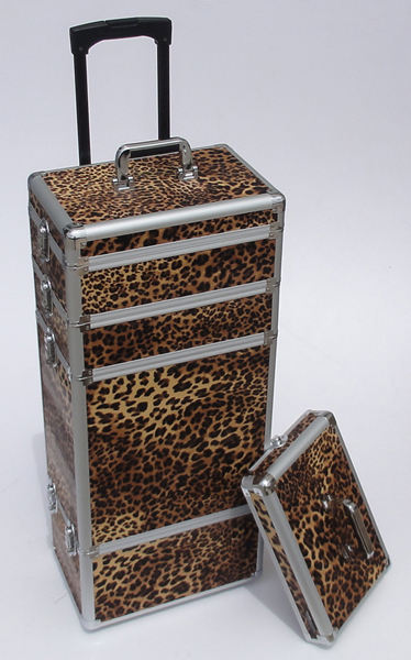 WD004LP-Valise-pour-coiffure-et-esthetique-avec-serrures-renforcees-et-<strong><FONT-COLOR=red>double-couvercle</FONT></strong>---Leopard